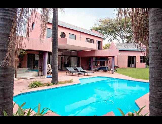 5 BEDROOM PROPERTY TO RENT IN HURLINGHAM
